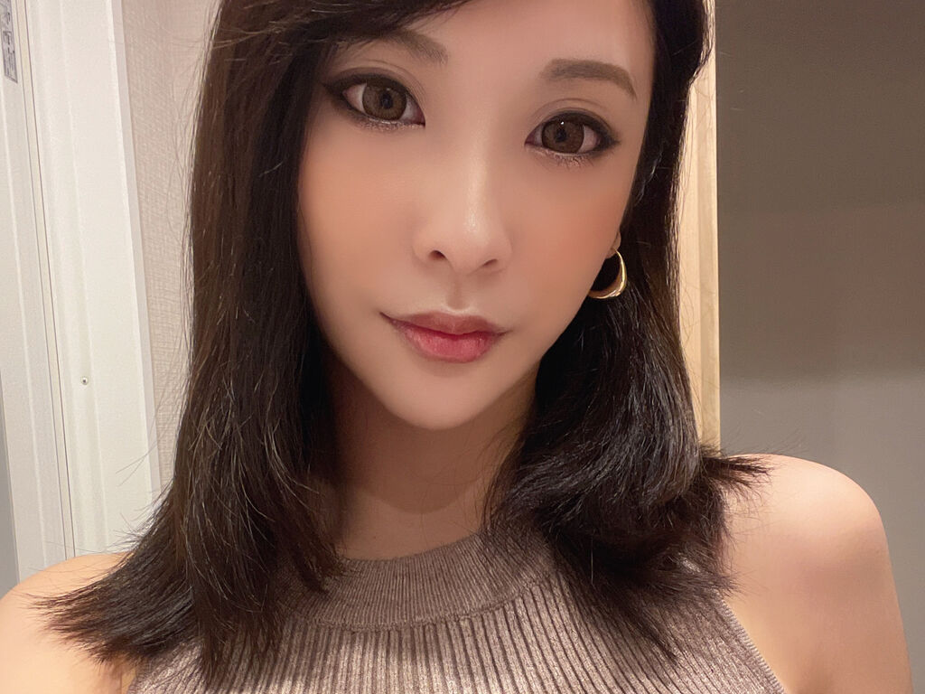 KateWong's Premium Pictures and Videos